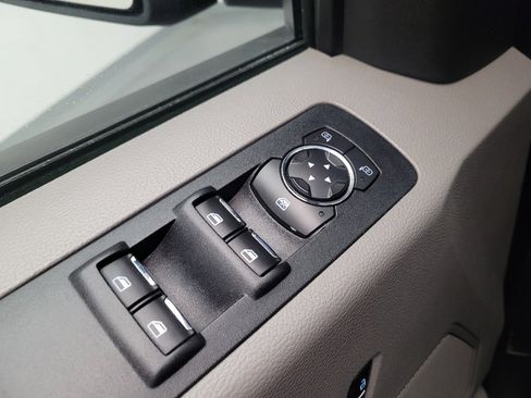 Used 2017 Ford F150 XLT RWD image 27