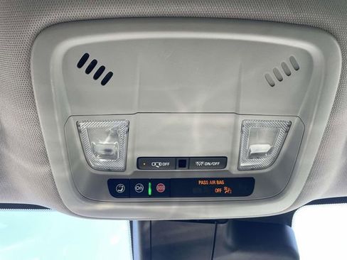 Used 2024 Chevrolet Malibu LT FWD image 24