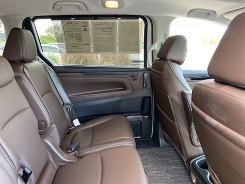 Used 2025 Honda Odyssey Touring image 21