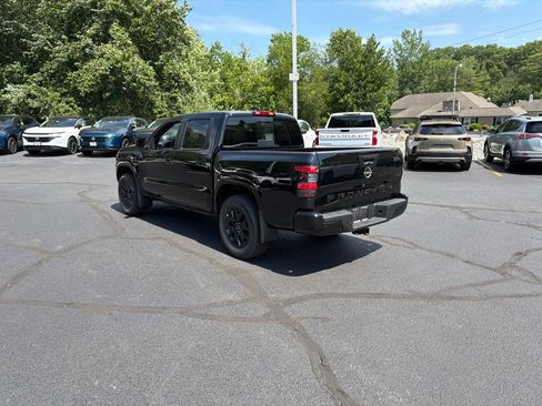 New 2026 Nissan Frontier SV AWD/4WD image 3