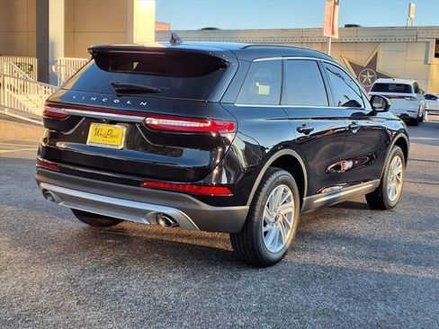 New 2026 Lincoln Corsair Premiere FWD image 2