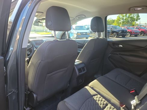 Used 2020 Chevrolet Equinox LT AWD/4WD image 12