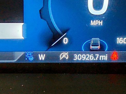 Used 2023 Ford Expedition Limited image 16