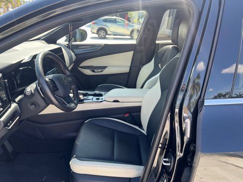 Used 2024 Lexus NX 250 FWD w/ Cold Area Package image 6