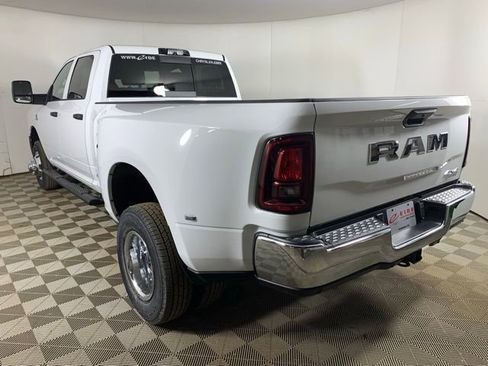 New 2026 RAM 3500 Tradesman AWD/4WD image 5