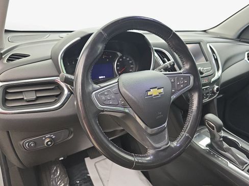 Used 2022 Chevrolet Equinox LT FWD image 13