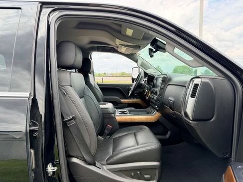 Used 2019 Chevrolet Silverado 3500 LTZ w/ Duramax Plus Package AWD/4WD image 11