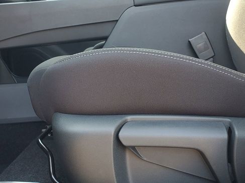 New 2026 Nissan Rogue S image 11