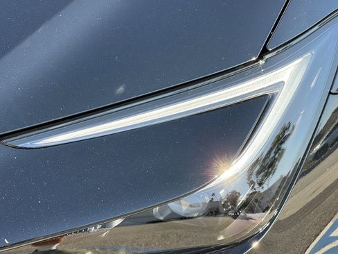 New 2026 Toyota Prius Plug-In Hybrid FWD image 31