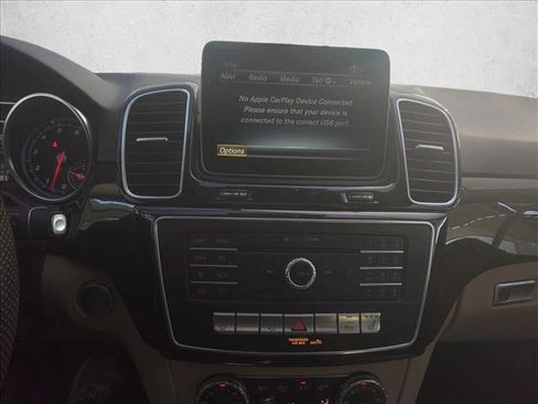 Used 2018 Mercedes-Benz GLE 350 image 14