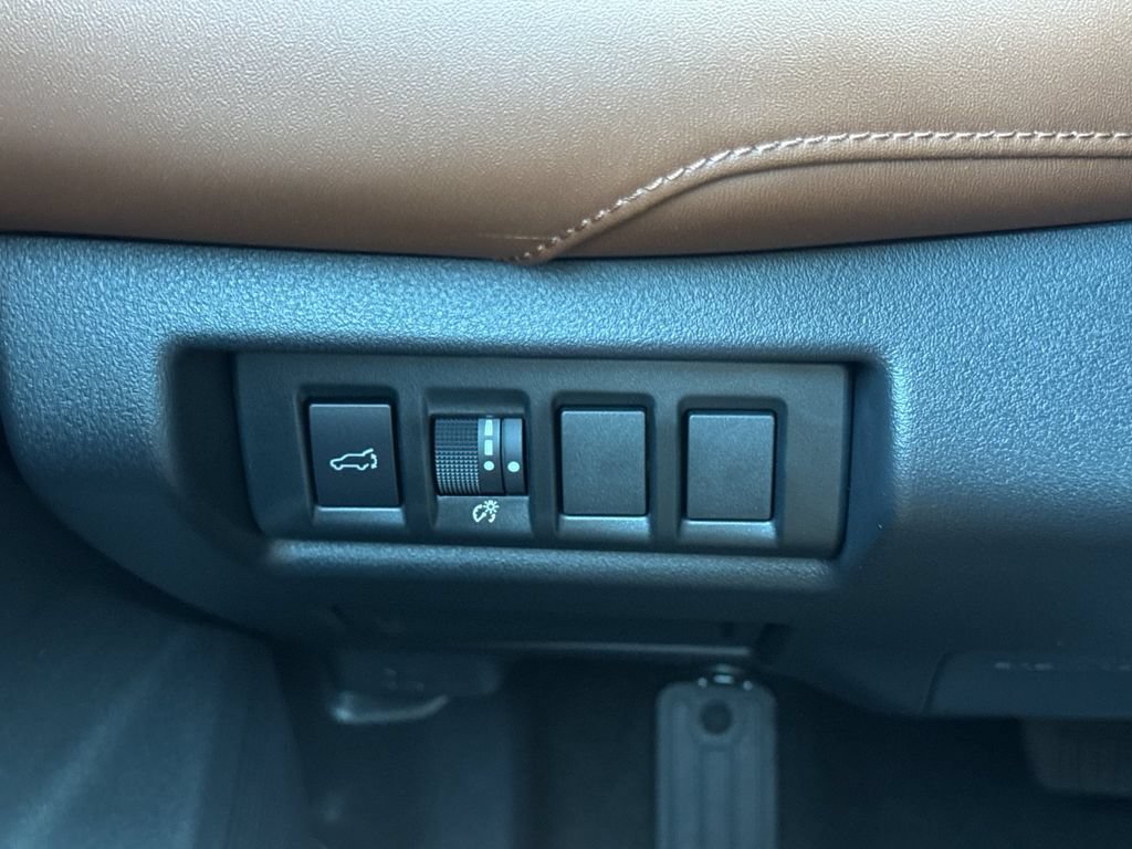 New 2026 Subaru Outback Touring AWD/4WD image 32