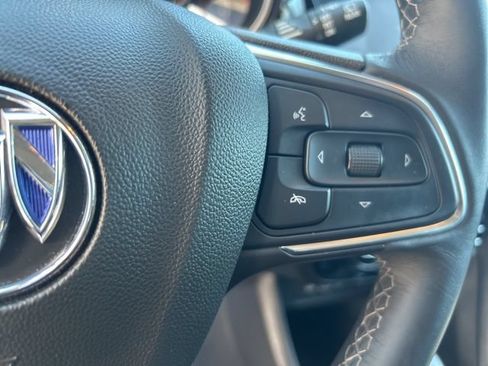Used 2022 Buick Encore GX Select w/ Advanced Technology Package AWD/4WD image 22