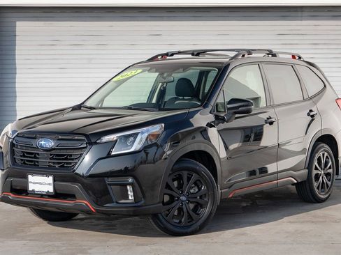 Used 2023 Subaru Forester Sport image 3