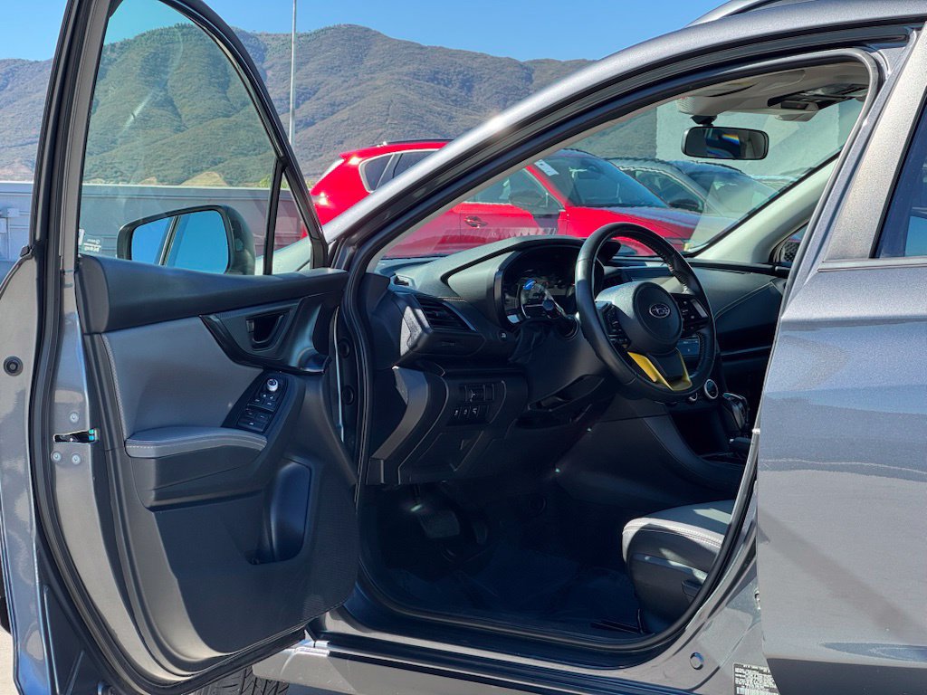 Used 2023 Subaru Crosstrek 2.5i Sport AWD/4WD image 8
