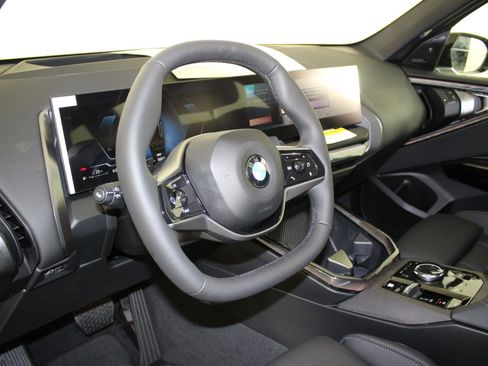 New 2026 BMW X3 xDrive30 w/ Premium Package image 4