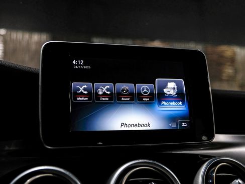 Used 2017 Mercedes-Benz GLC 300 image 34