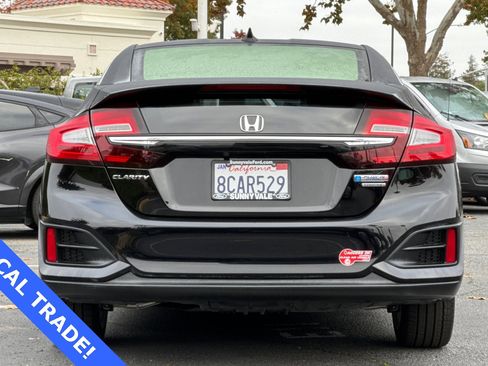 Used 2018 Honda Clarity Touring image 5