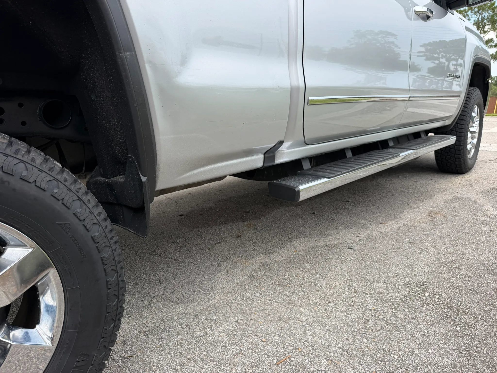 Used 2019 GMC Sierra 2500 SLT w/ Duramax Plus Package AWD/4WD image 36