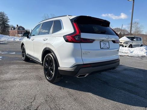 Used 2023 Honda CR-V Sport Touring image 6