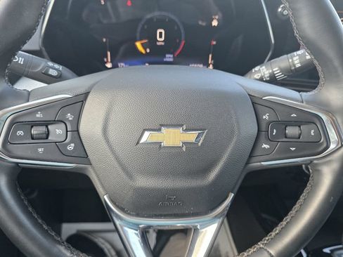Used 2024 Chevrolet Trax LT w/ Driver Confidence Package FWD image 17