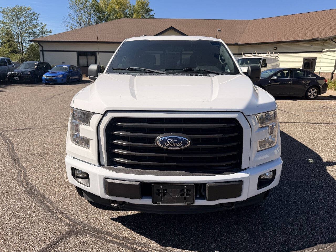 Used 2017 Ford F150 XLT w/ Equipment Group 302A Luxury AWD/4WD image 9
