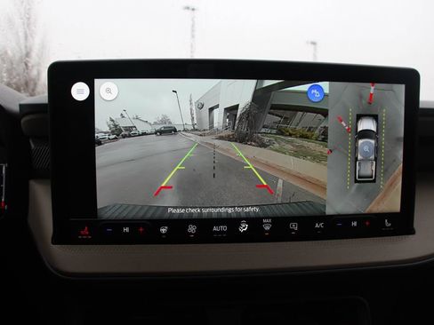 New 2025 Ford Maverick Lariat w/ 4K Tow Package image 23