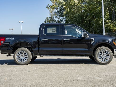 New 2024 Ford F150 XLT w/ Equipment Group 302A MID image 3