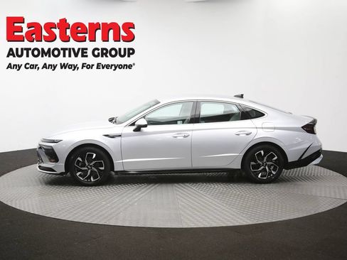 Used 2025 Hyundai Sonata SEL FWD image 60