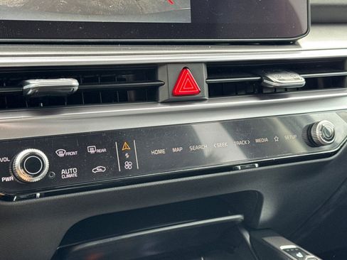 New 2026 Kia Sorento EX FWD image 22