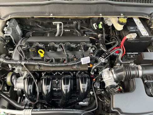 Used 2018 Ford Fusion SE FWD image 22