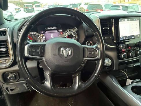 Used 2024 RAM 1500 Laramie image 10