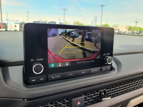 Used 2023 Honda Accord EX image 17
