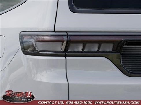 New 2026 Jeep Grand Wagoneer Limited w/ Premium Group II image 10