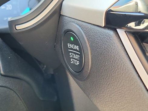 Used 2021 Ford Escape SE w/ Convenience Package FWD image 35