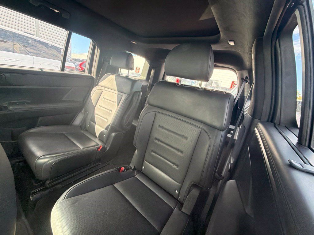 Used 2024 Hyundai Santa Fe Calligraphy AWD/4WD image 8
