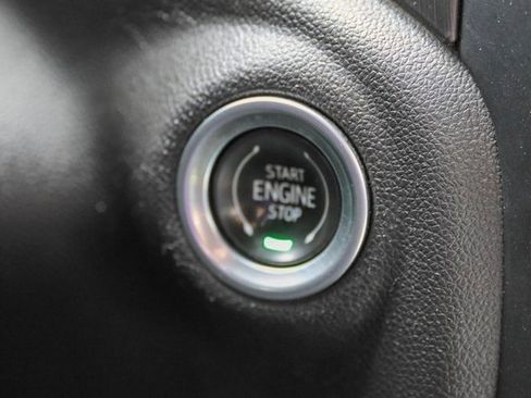 Used 2021 GMC Sierra 1500 AT4 image 27