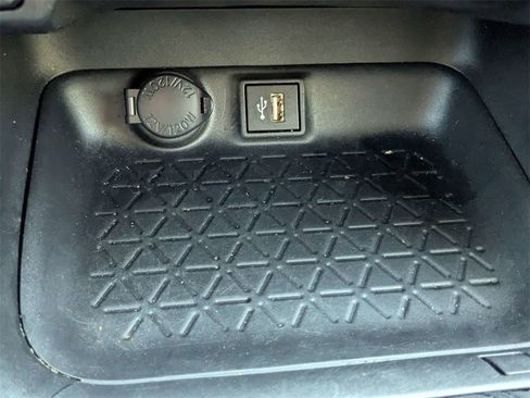 Used 2024 Toyota RAV4 LE image 25