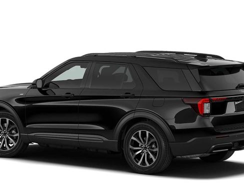 New 2026 Ford Explorer ST-Line AWD/4WD image 2