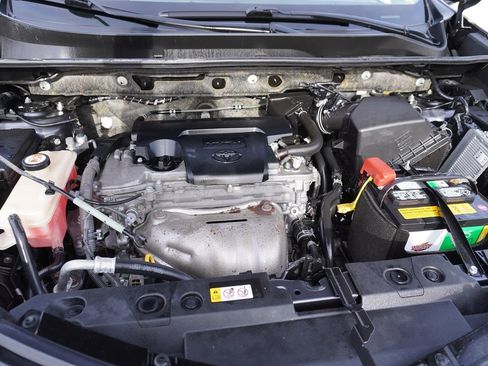 Used 2018 Toyota RAV4 LE w/ All Weather Liner Package image 6