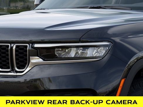 New 2025 Jeep Grand Cherokee Laredo X w/ Luxury Tech Group I image 10