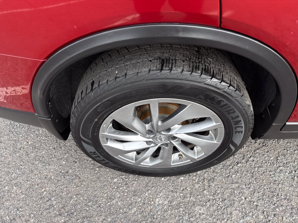 Used 2014 Nissan Rogue SL AWD/4WD image 39