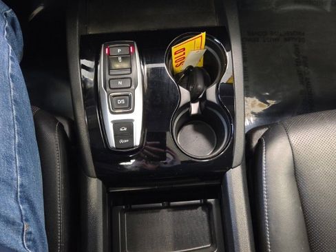 Used 2020 Honda Ridgeline RTL-E image 25