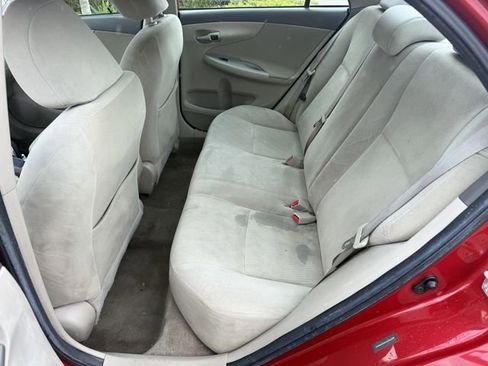 Used 2010 Toyota Corolla LE FWD image 20