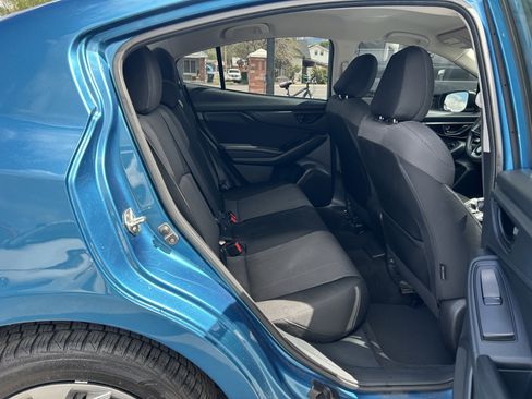 Used 2017 Subaru Impreza 2.0i image 9