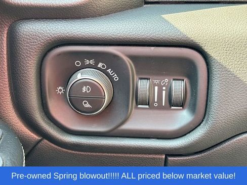 Used 2024 RAM 2500 Laramie w/ Safety Group AWD/4WD image 33