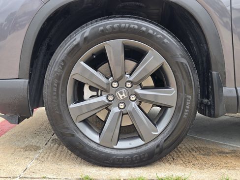 Used 2024 Honda Pilot EX-L image 7