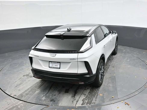 New 2025 Cadillac Lyriq Sport image 37