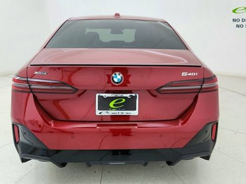 Used 2026 BMW 540i xDrive AWD/4WD image 5
