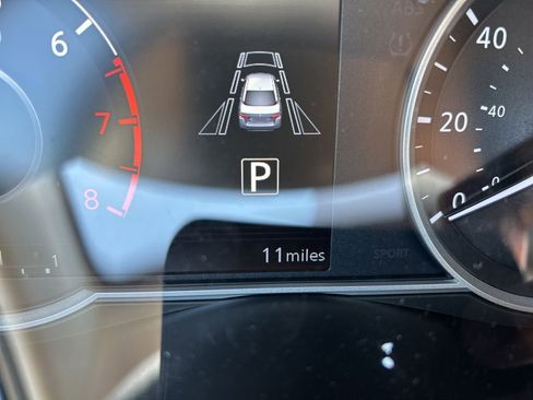 New 2025 Nissan Versa SV w/ Trunk Package image 18