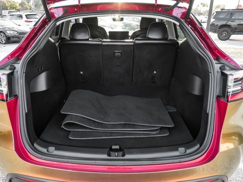 Used 2021 Tesla Model Y 2WD image 58